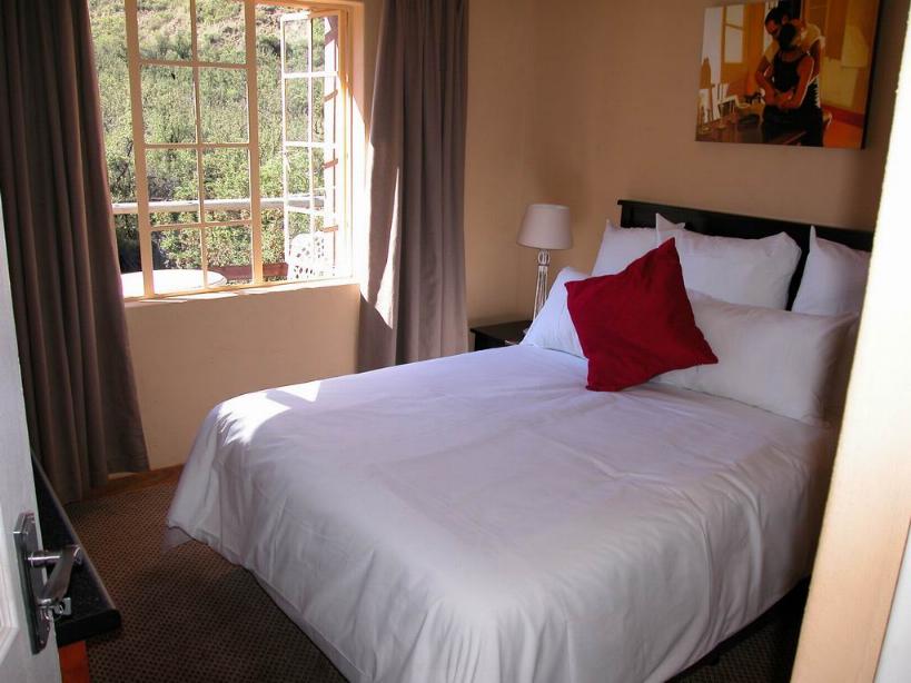Maliba River Lodge Butha-Buthe, Lesotho: double room