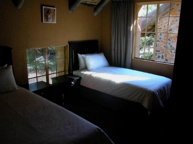 Maliba River Lodge Butha-Buthe, Lesotho: twin room